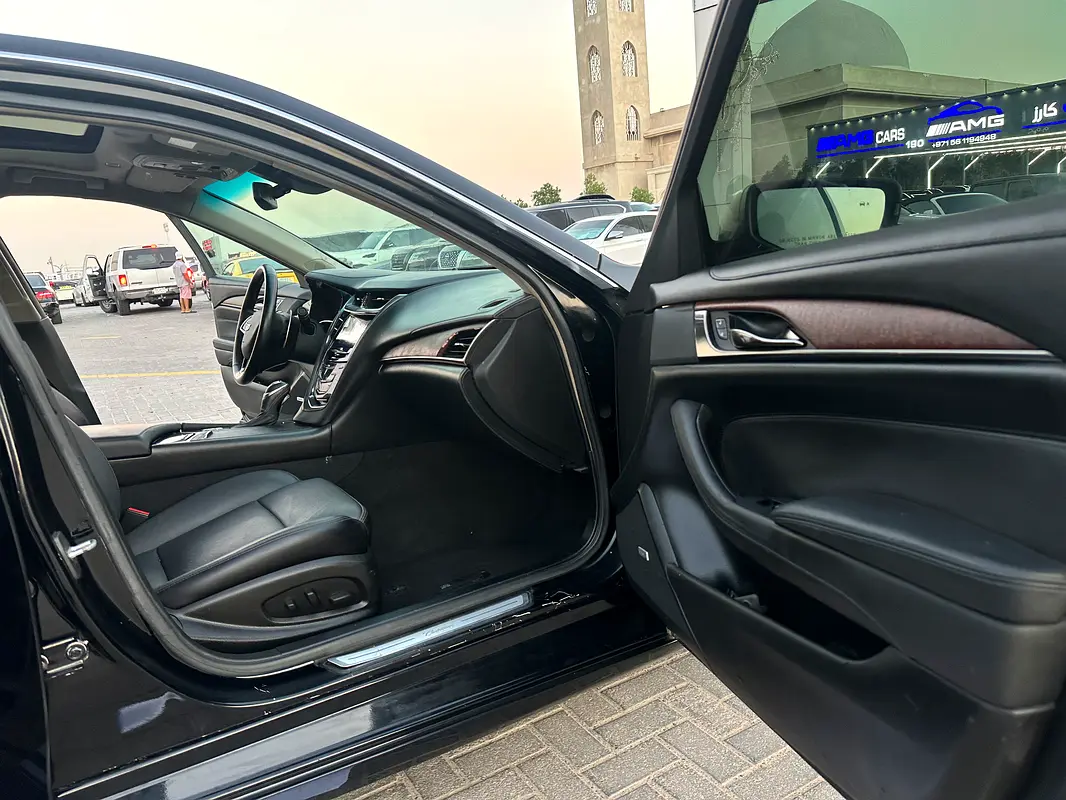 CADILLAC CTS/Catera Luxury 2017 - photo 8 - Import Émirats | International Cars