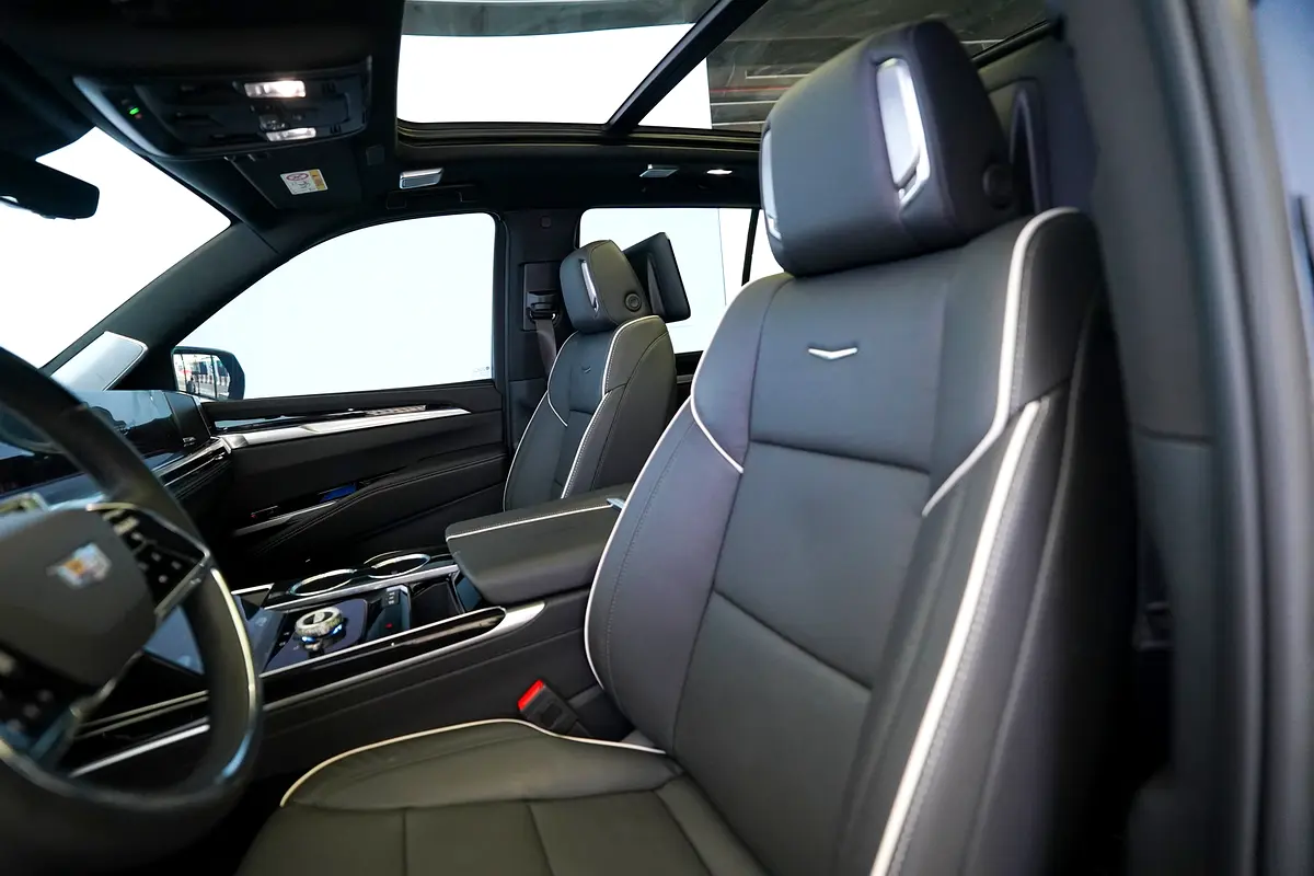 CADILLAC Escalade Other 2025 - photo 8 - Import Émirats | International Cars