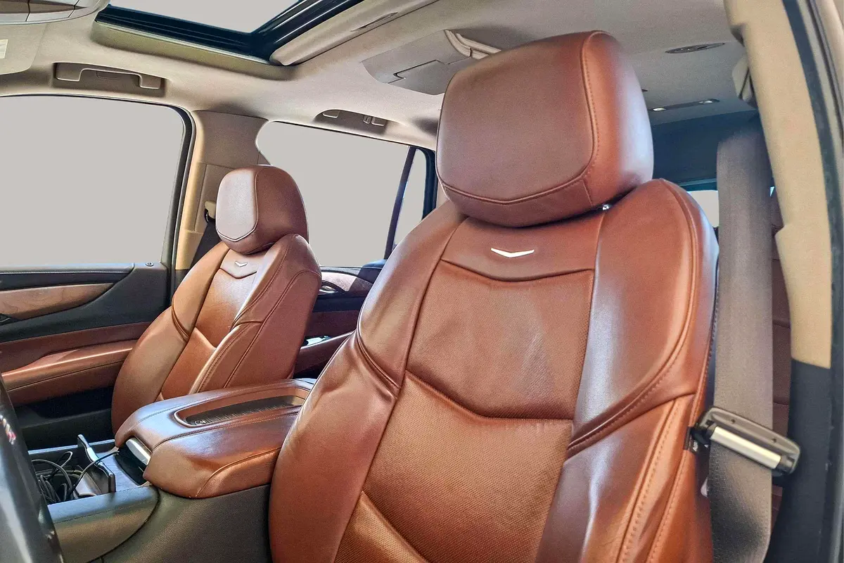 CADILLAC Escalade Premium 2020 - photo 11 - Import Émirats | International Cars