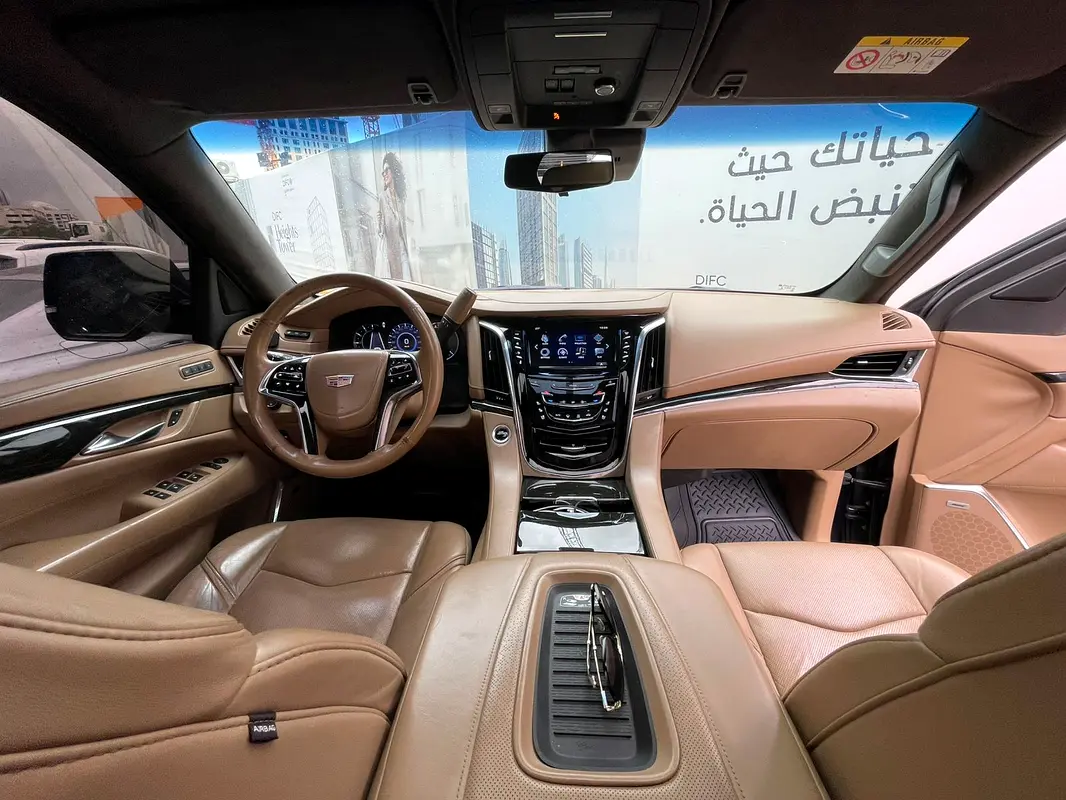 CADILLAC Escalade ESV Platinum 2018 - photo 6 - Import Émirats | International Cars