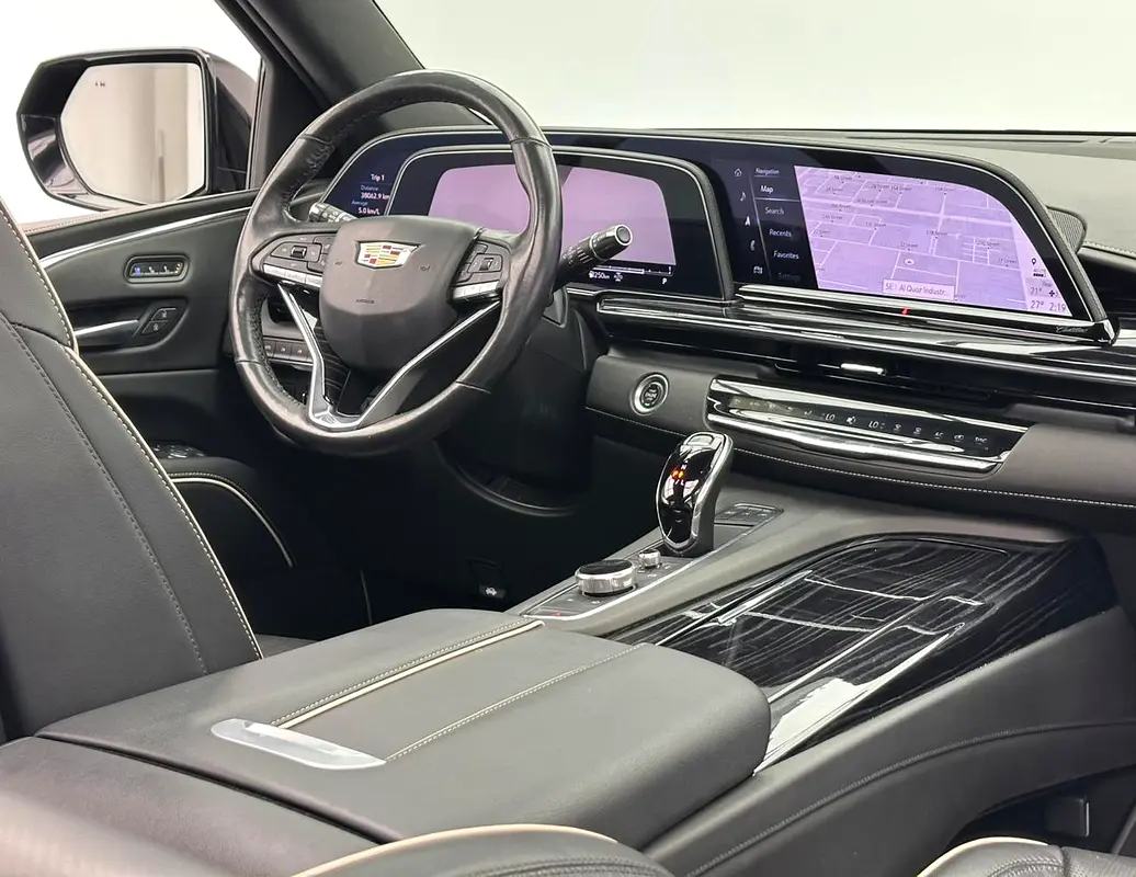 CADILLAC Escalade Sport 2023 - photo 11 - Import Émirats | International Cars