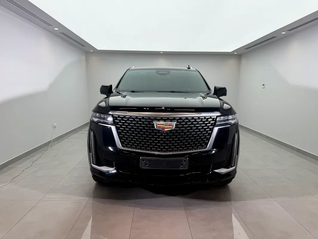 CADILLAC Escalade Luxury 2021
