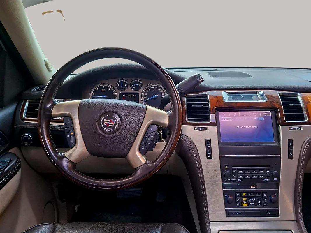 CADILLAC Escalade Platinum 2014 - photo 10 - Import Émirats | International Cars
