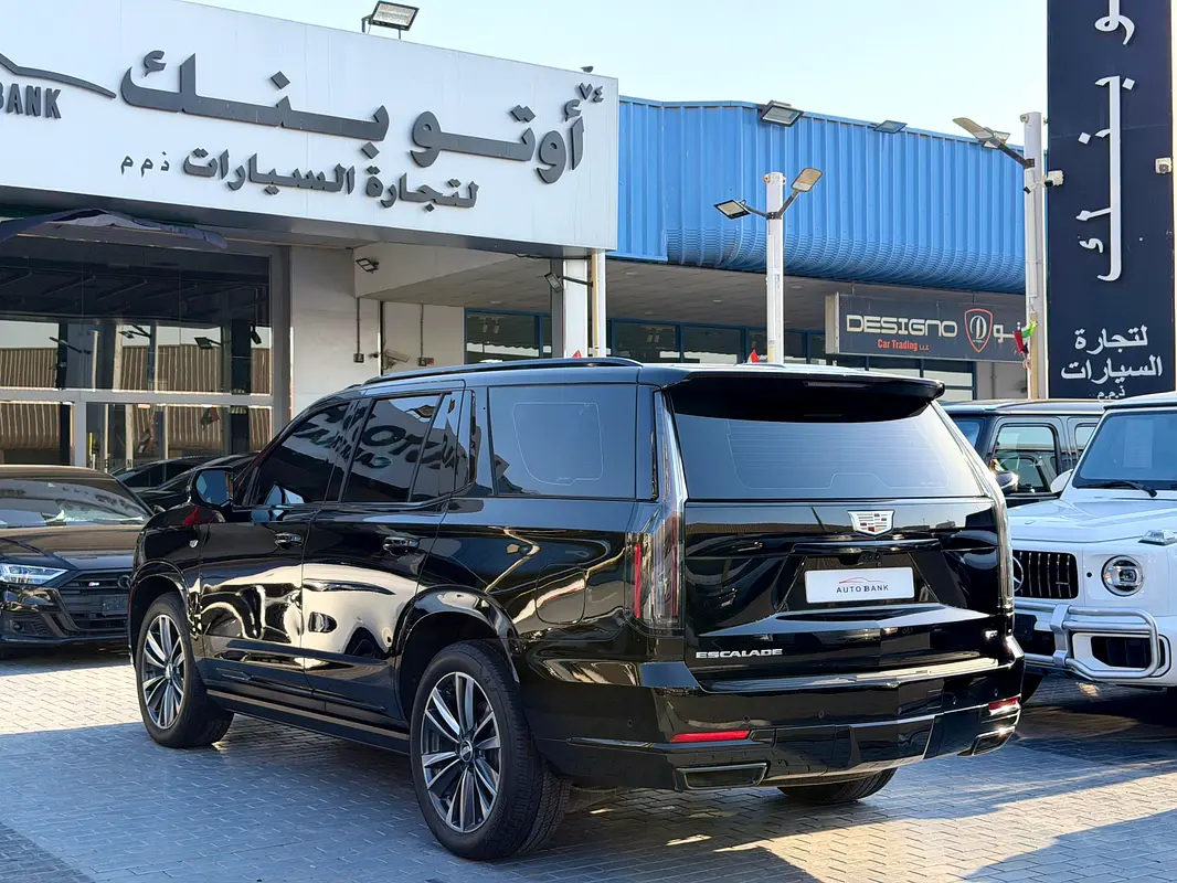 CADILLAC Escalade Sport Platinum 2025 - photo 12 - Import Émirats | International Cars