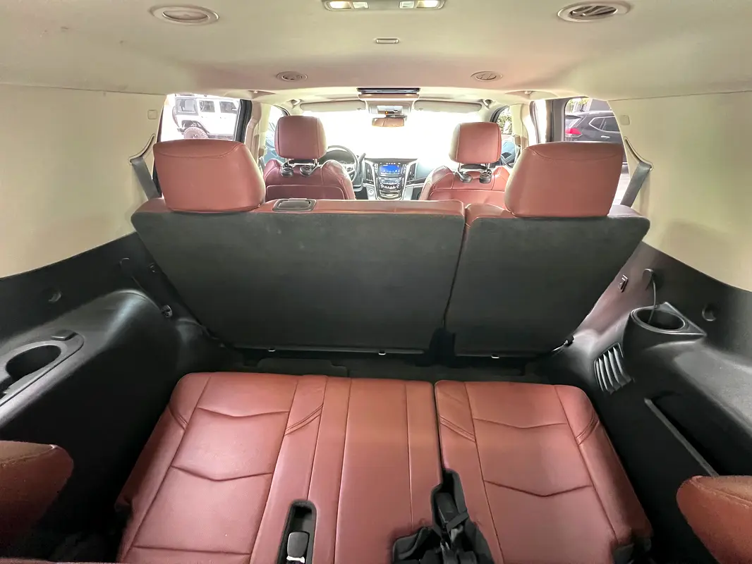 CADILLAC Escalade Platinum 2015 - photo 11 - Import Émirats | International Cars