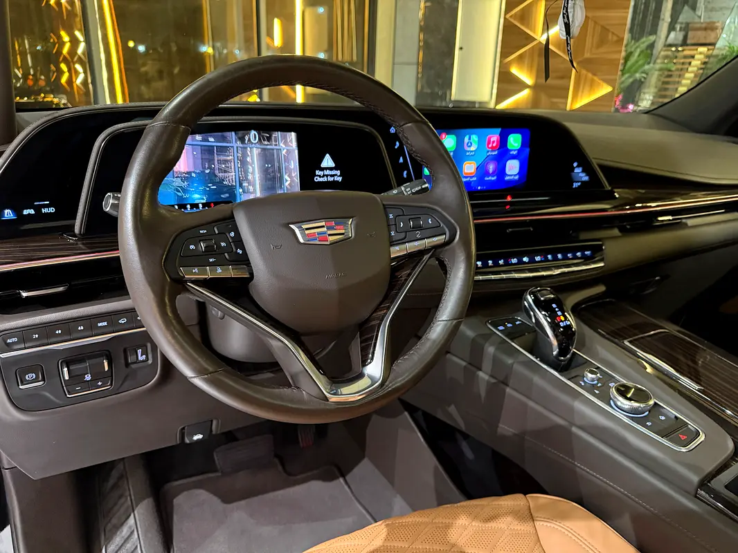CADILLAC Escalade Sport 2023 - photo 7 - Import Émirats | International Cars