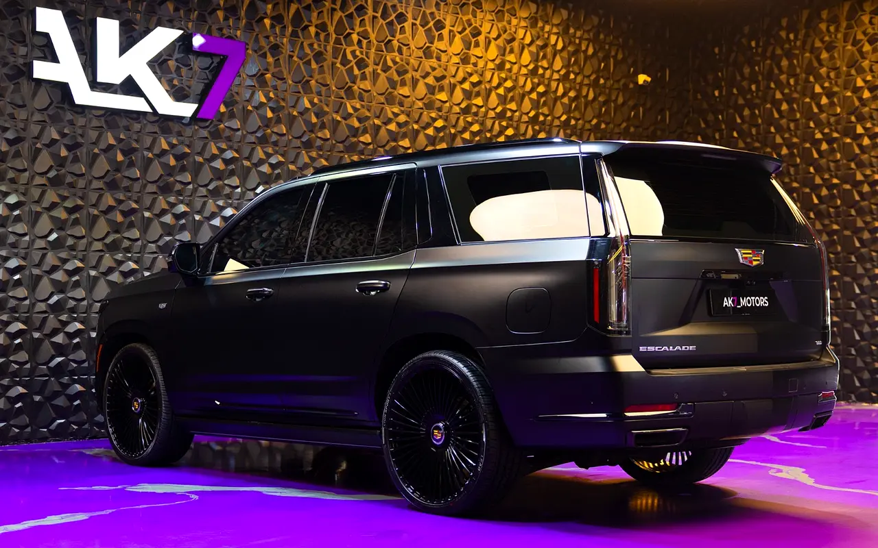CADILLAC Escalade Platinum 2026 - photo 12 - Import Émirats | International Cars