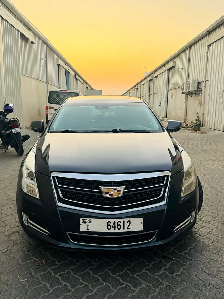 CADILLAC XTS Platinum 2017 - photo 2 - Import Émirats | International Cars