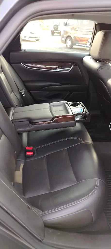 CADILLAC XTS Platinum 2017 - photo 7 - Import Émirats | International Cars