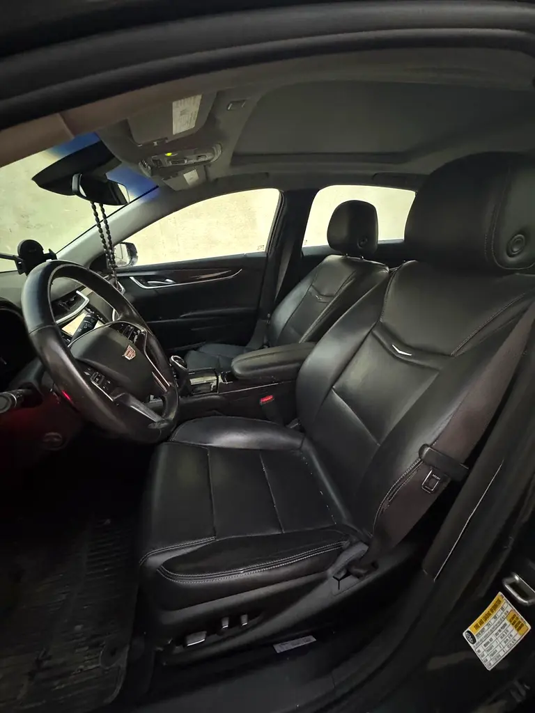 CADILLAC XTS Platinum 2017 - photo 9 - Import Émirats | International Cars