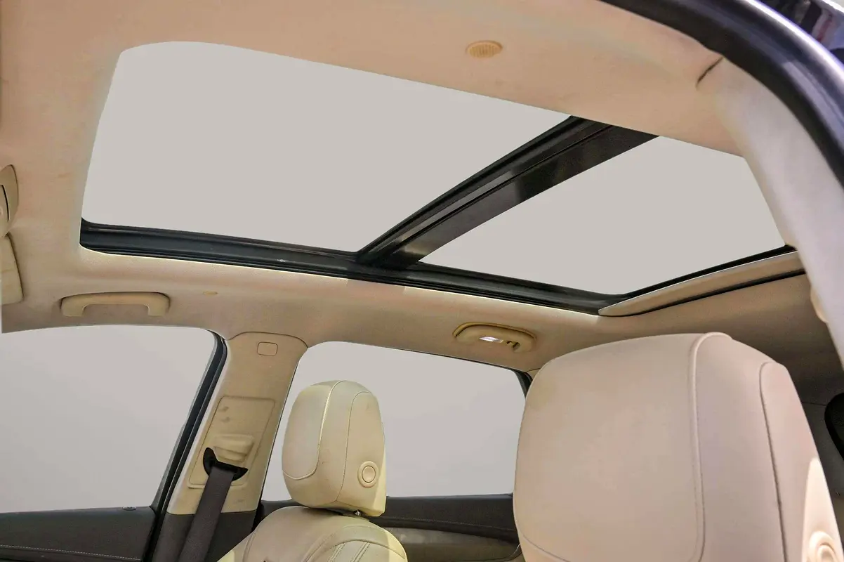 CADILLAC XT5 Premium Luxury 2017 - photo 12 - Import Émirats | International Cars