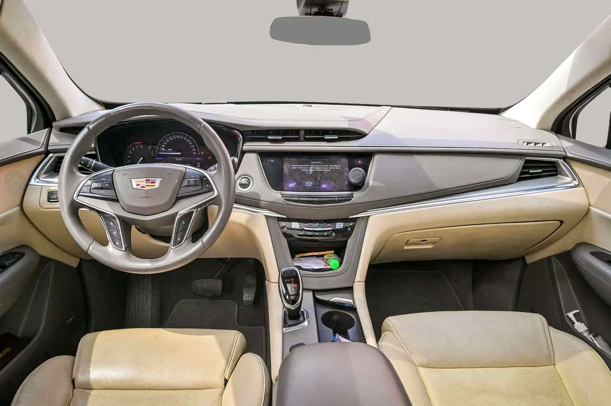 CADILLAC XT5 Premium Luxury 2017 - photo 9 - Import Émirats | International Cars