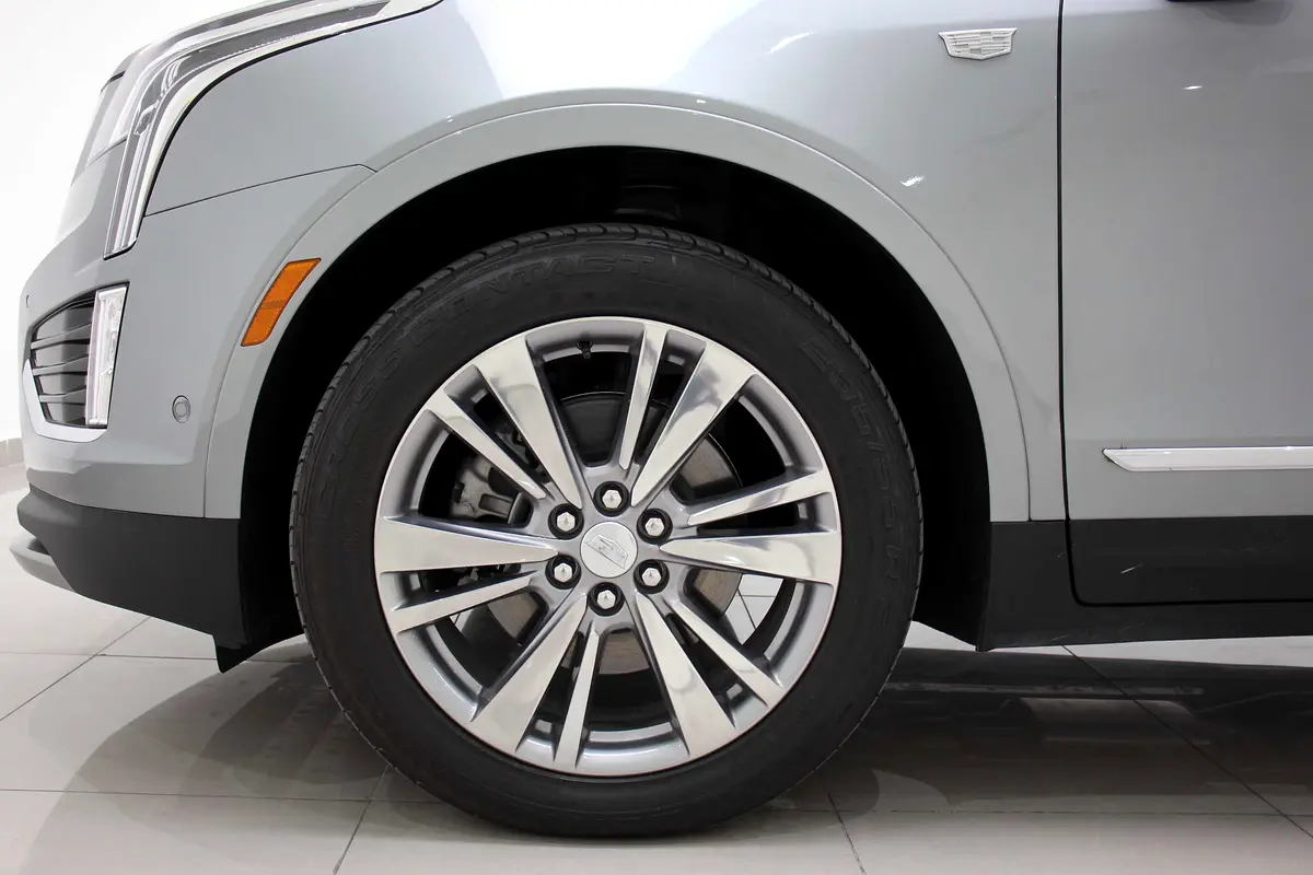 CADILLAC XT5 Platinum AWD 2024 - photo 6 - Import Émirats | International Cars