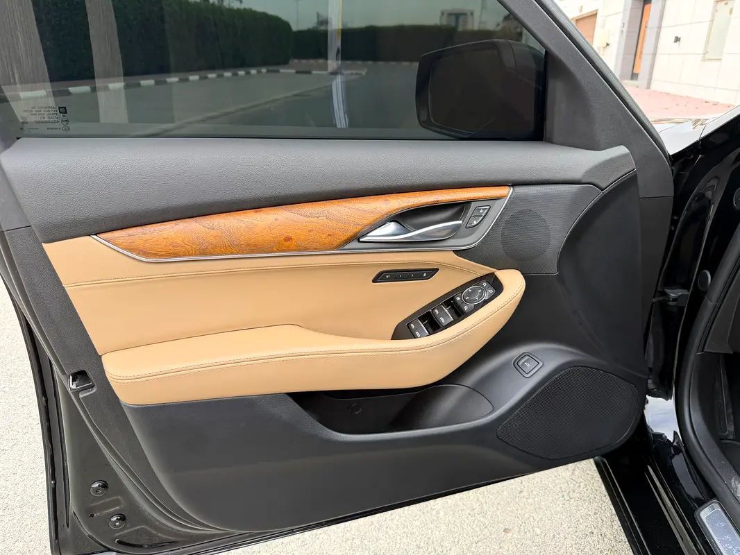 CADILLAC CT5 Premium Luxury 2020 - photo 8 - Import Émirats | International Cars