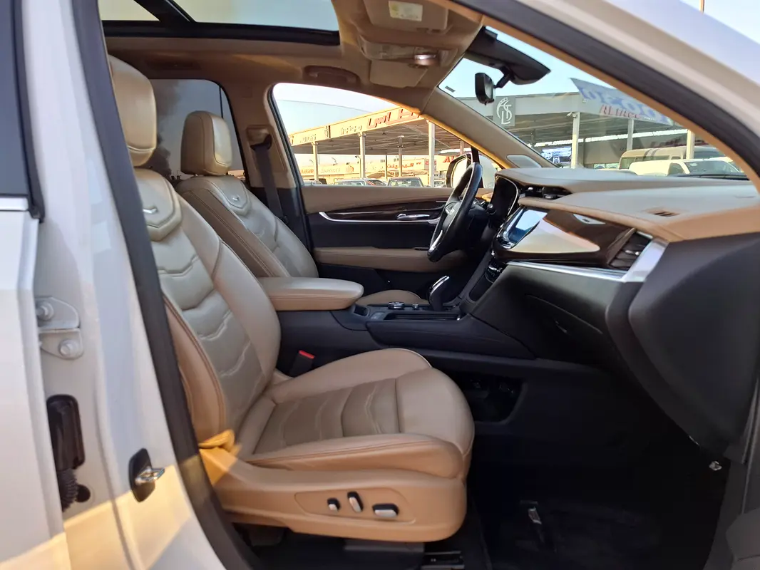 CADILLAC XT6 Other 2021 - photo 12 - Import Émirats | International Cars