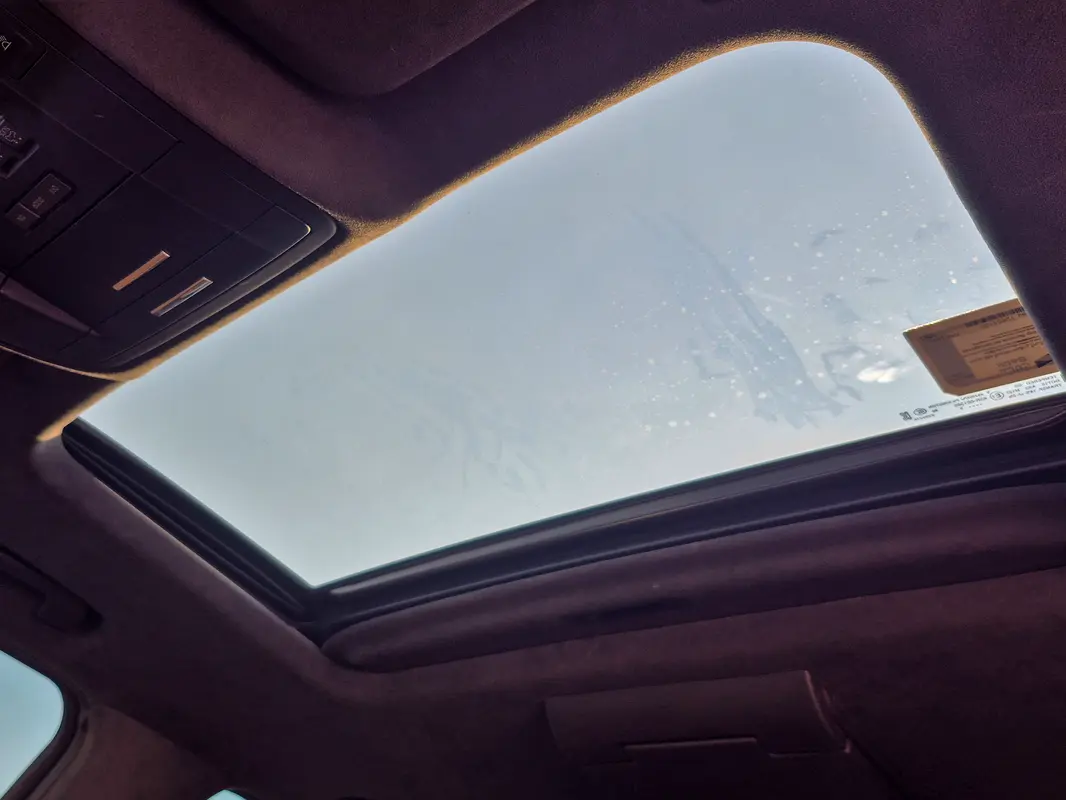 CADILLAC Escalade Platinum 2020 - photo 11 - Import Émirats | International Cars