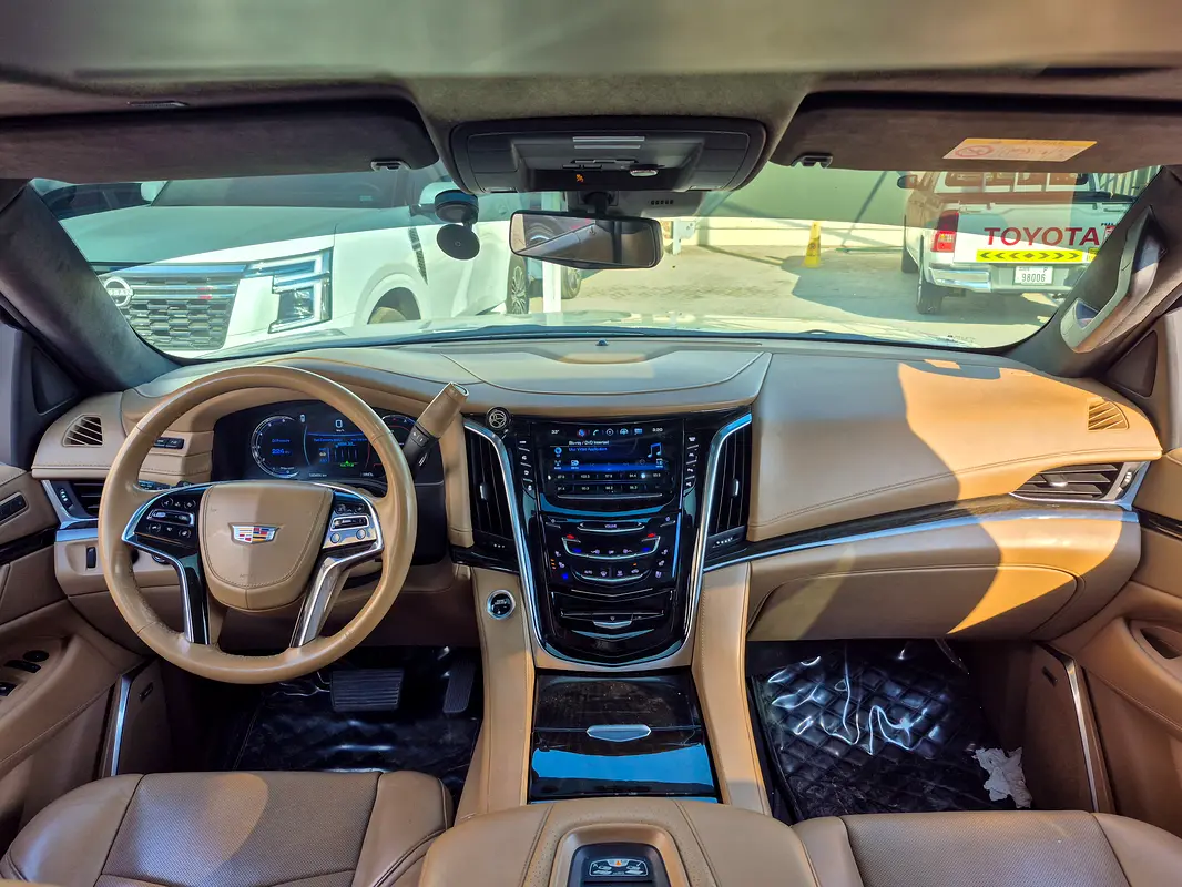 CADILLAC Escalade Platinum 2020 - photo 9 - Import Émirats | International Cars