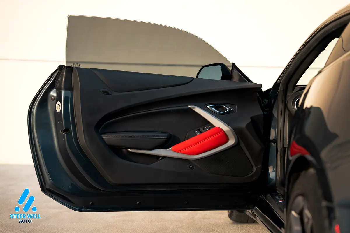 CHEVROLET Camaro Limited Edition 2021 - photo 11 - Import Émirats | International Cars