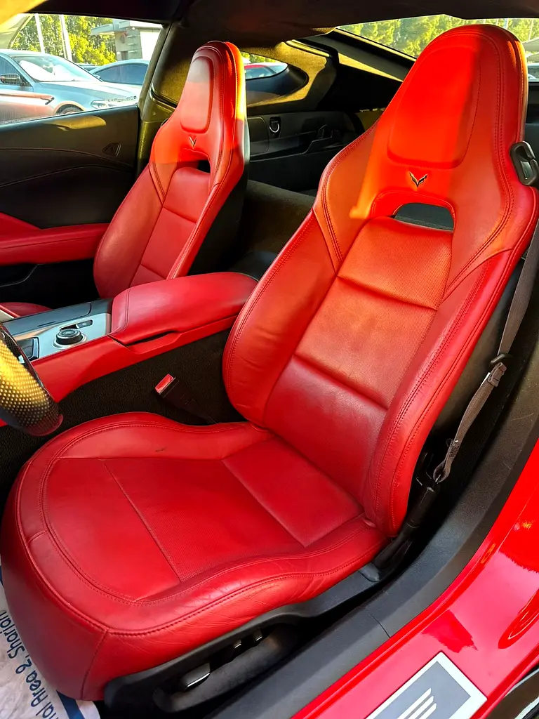 CHEVROLET Corvette Stingray 2015 - photo 10 - Import Émirats | International Cars