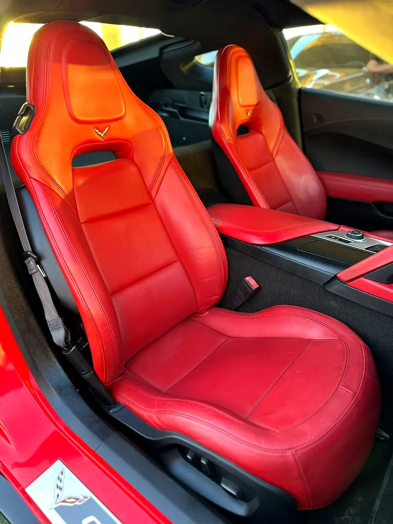 CHEVROLET Corvette Stingray 2015 - photo 8 - Import Émirats | International Cars