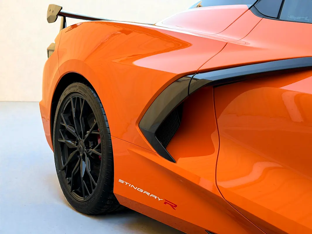 CHEVROLET Corvette 70th Anniversary Edition 2023 - photo 8 - Import Émirats | International Cars