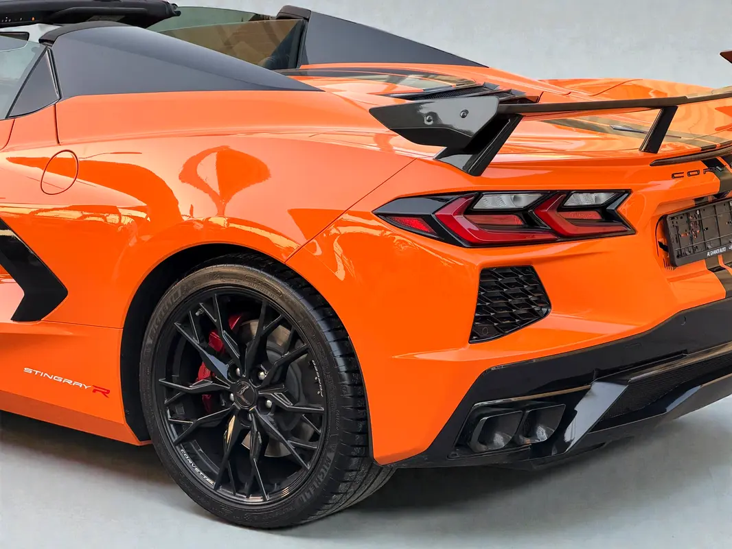 CHEVROLET Corvette 70th Anniversary Edition 2023 - photo 9 - Import Émirats | International Cars