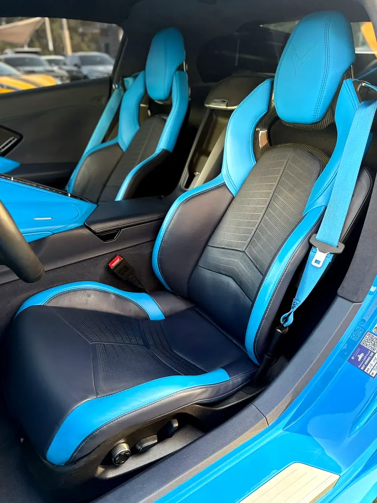 CHEVROLET Corvette C8 3LT 2023 - photo 9 - Import Émirats | International Cars