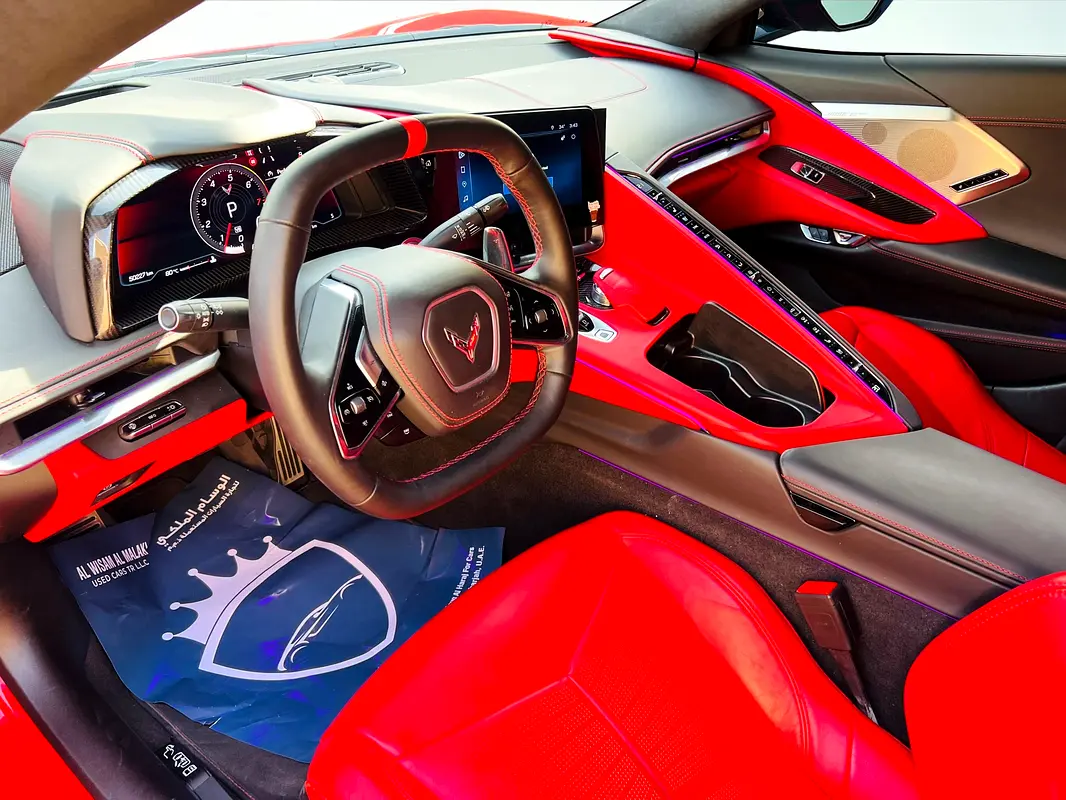 CHEVROLET Corvette C8 3LT 2024 - photo 11 - Import Émirats | International Cars