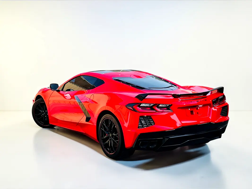 CHEVROLET Corvette C8 3LT 2024 - photo 4 - Import Émirats | International Cars