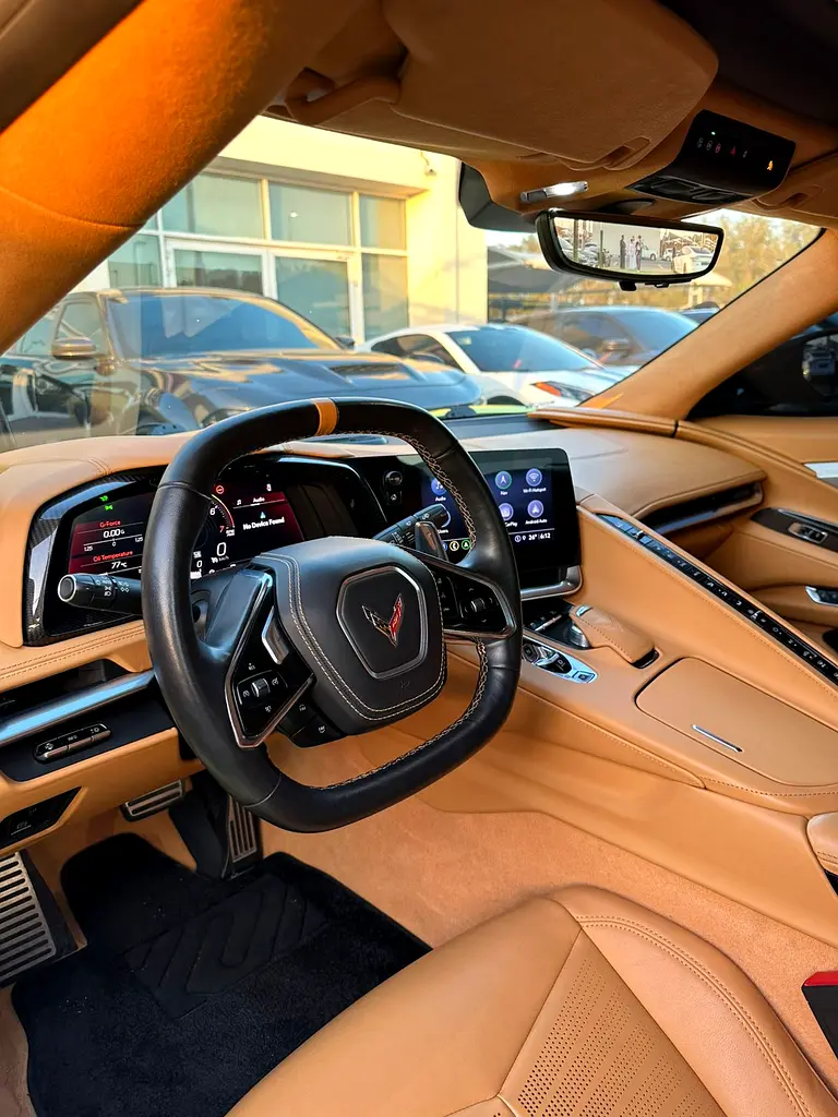CHEVROLET Corvette C8 3LT 2021 - photo 7 - Import Émirats | International Cars