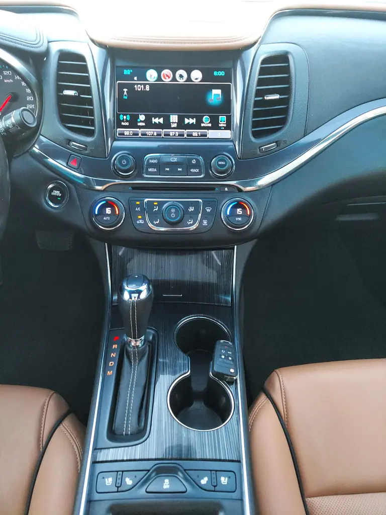 CHEVROLET Impala Premier 2019 - photo 11 - Import Émirats | International Cars