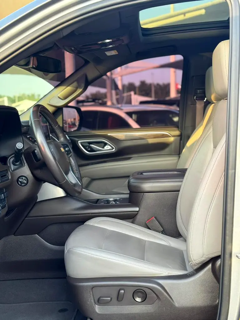 CHEVROLET Tahoe LT 2021 - photo 11 - Import Émirats | International Cars