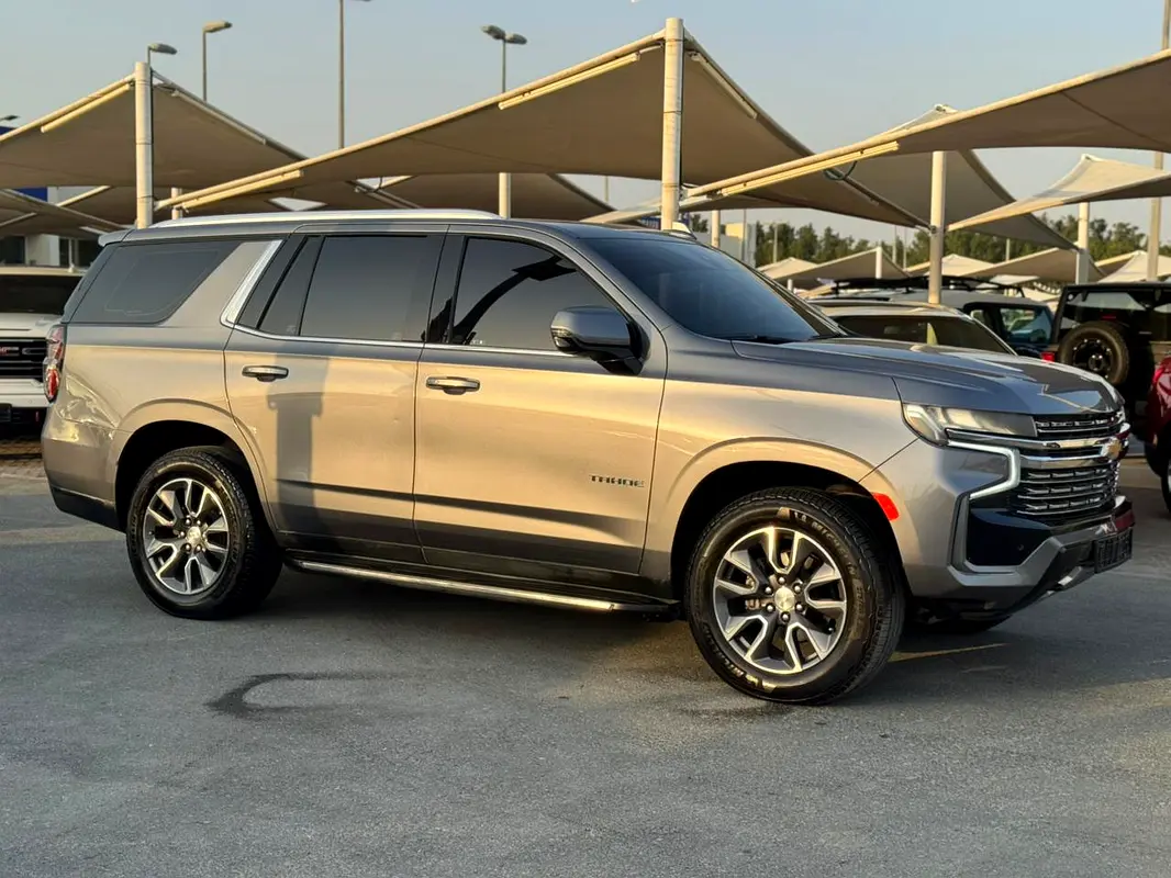 CHEVROLET Tahoe LT 2021 - photo 2 - Import Émirats | International Cars