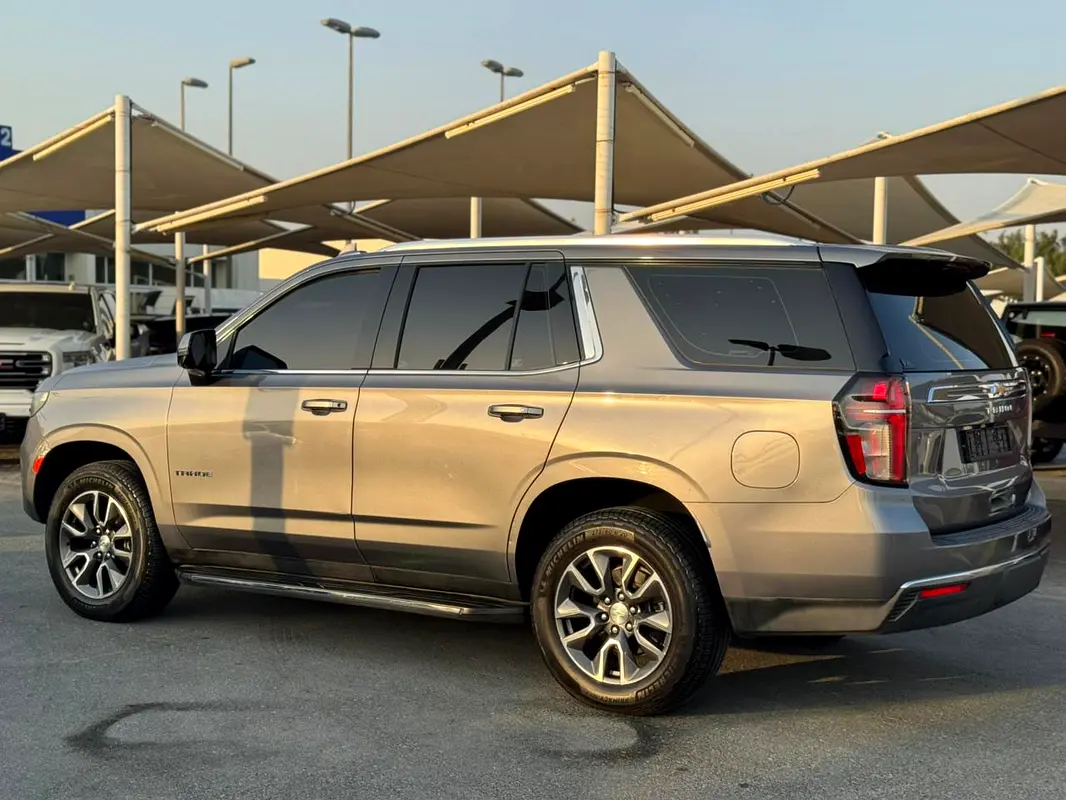 CHEVROLET Tahoe LT 2021 - photo 7 - Import Émirats | International Cars
