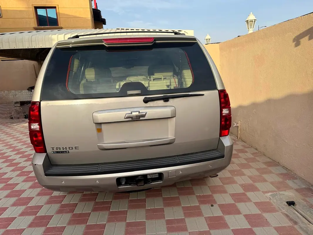 CHEVROLET Tahoe LTZ 2008 - photo 3 - Import Émirats | International Cars