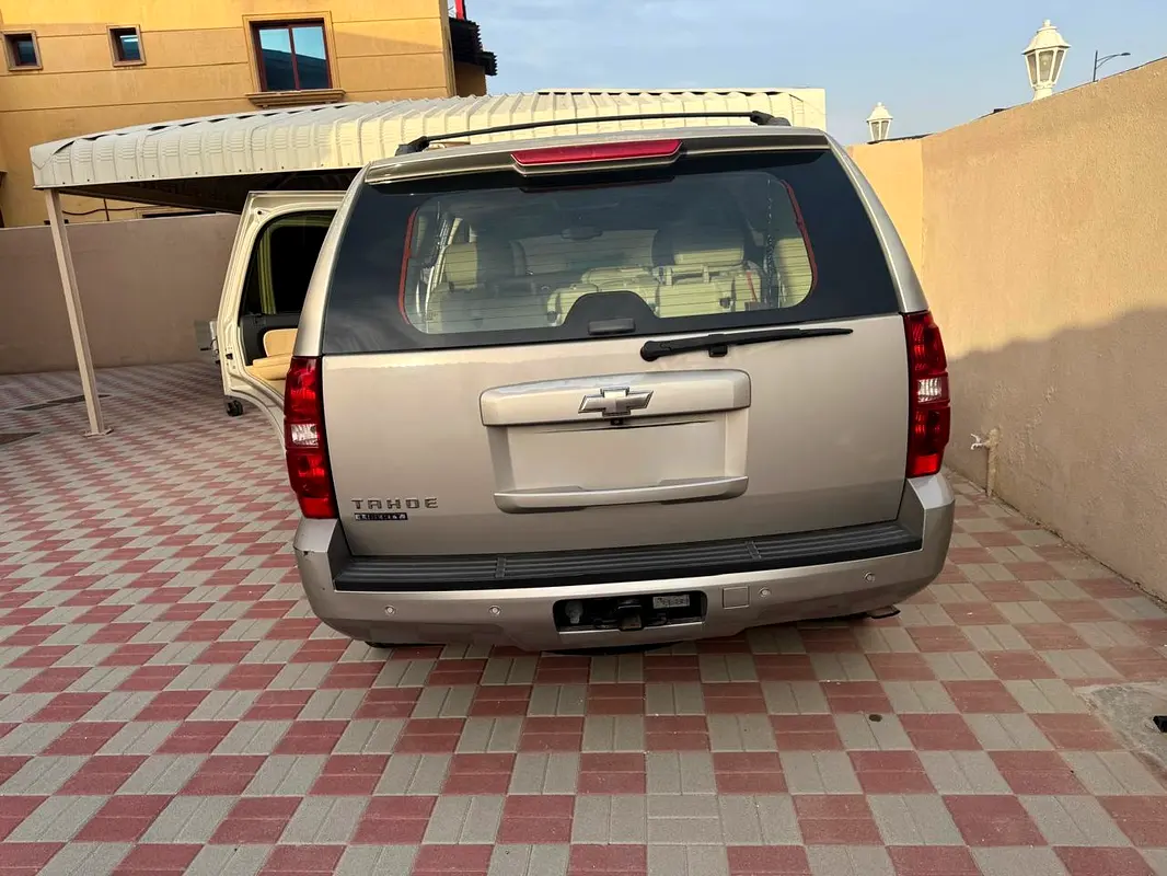 CHEVROLET Tahoe LTZ 2008 - photo 5 - Import Émirats | International Cars