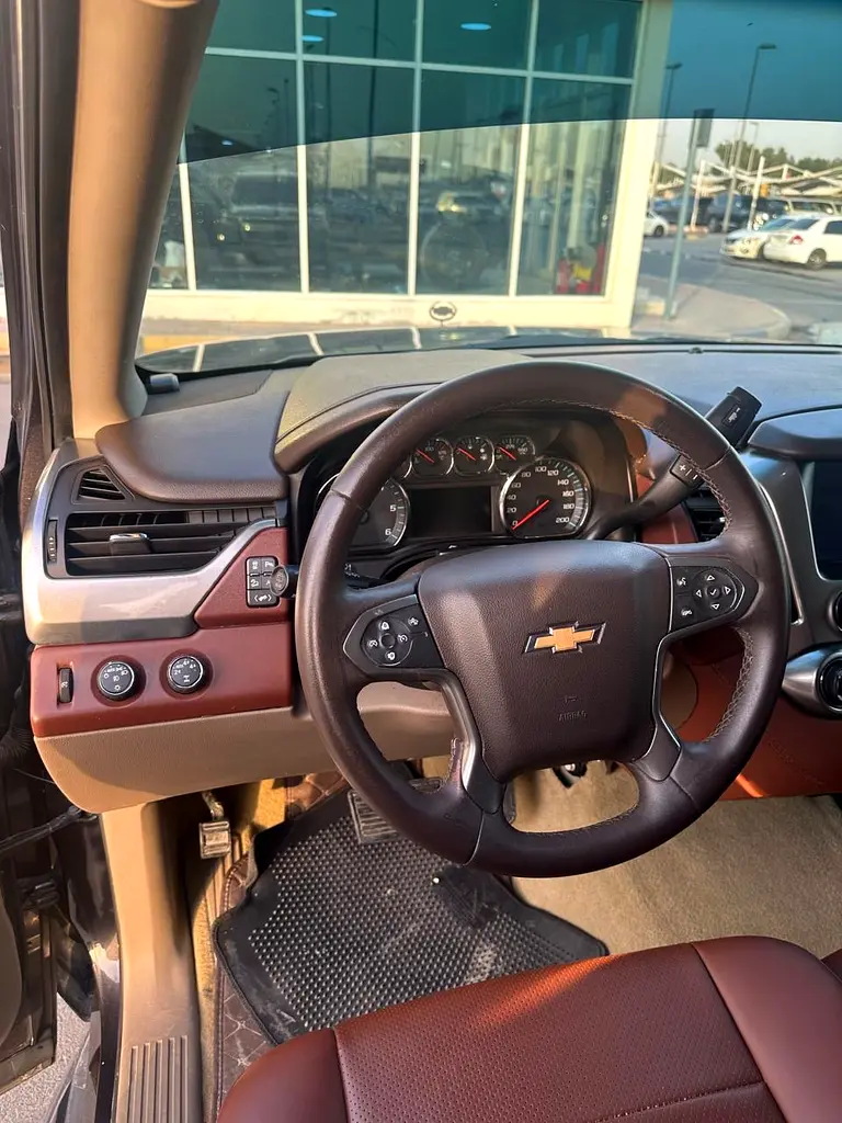 CHEVROLET Tahoe LS 2016 - photo 12 - Import Émirats | International Cars
