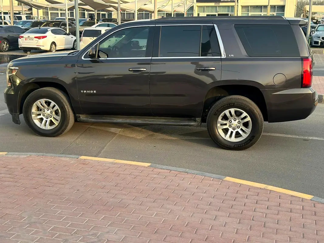 CHEVROLET Tahoe LS 2016 - photo 8 - Import Émirats | International Cars