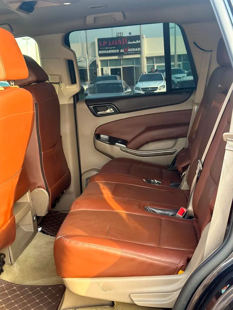 CHEVROLET Tahoe LS 2016 - photo 9 - Import Émirats | International Cars