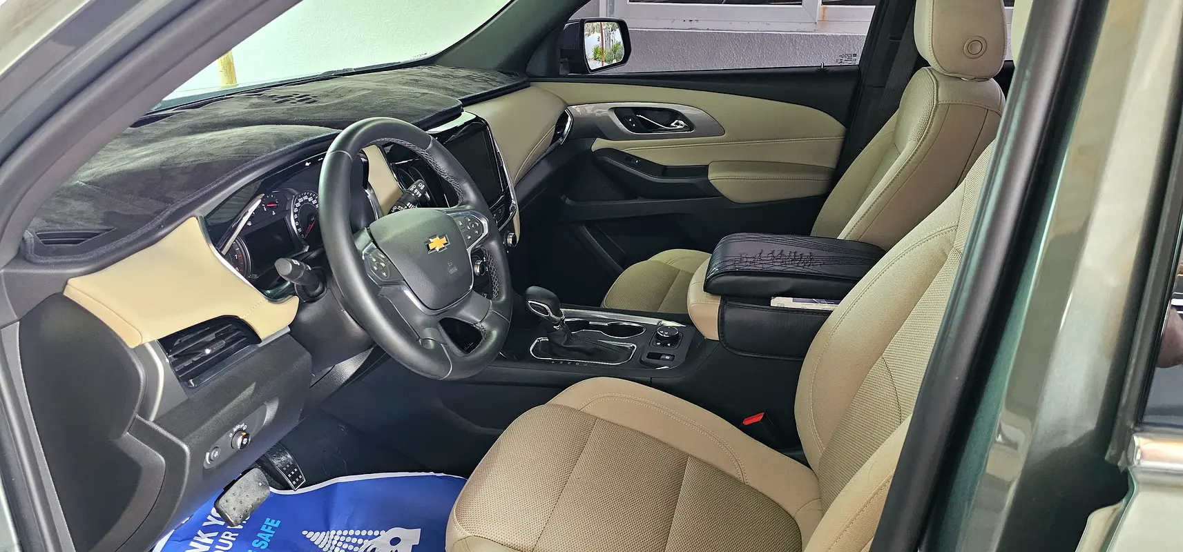 CHEVROLET Traverse LT 2023 - photo 4 - Import Émirats | International Cars