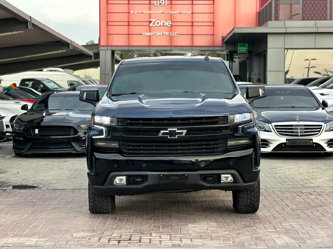 CHEVROLET Silverado RST 2019 - photo 4 - Import Émirats | International Cars