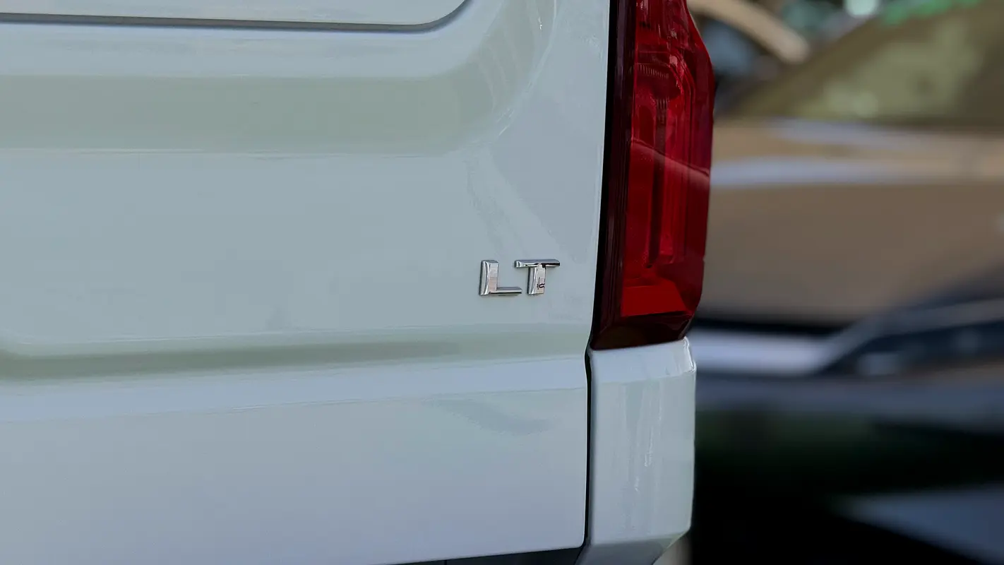 CHEVROLET Silverado 1500 LT Trail Boss 2023 - photo 6 - Import Émirats | International Cars