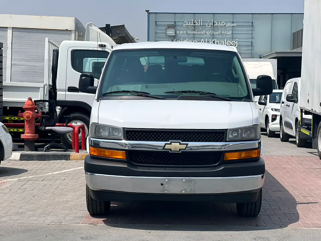 CHEVROLET Express Other 2020 - photo 2 - Import Émirats | International Cars