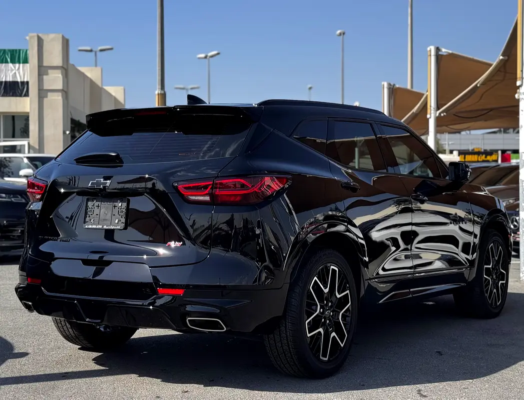 CHEVROLET Blazer RS 2023 - photo 7 - Import Émirats | International Cars