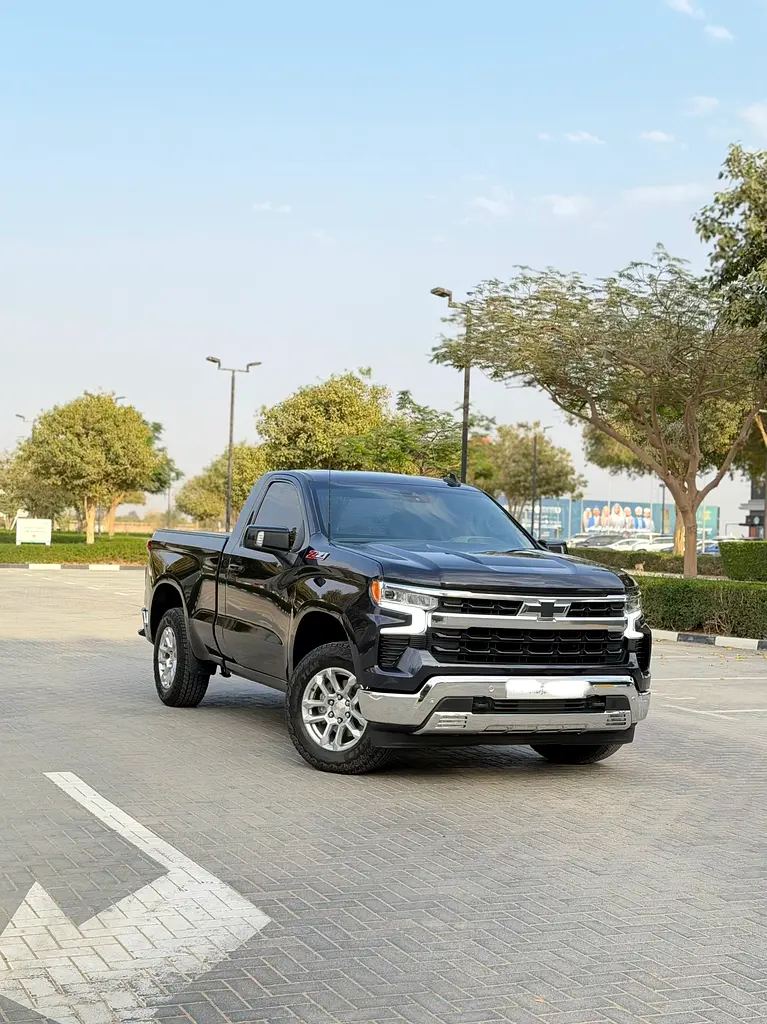 CHEVROLET Silverado LT 2024