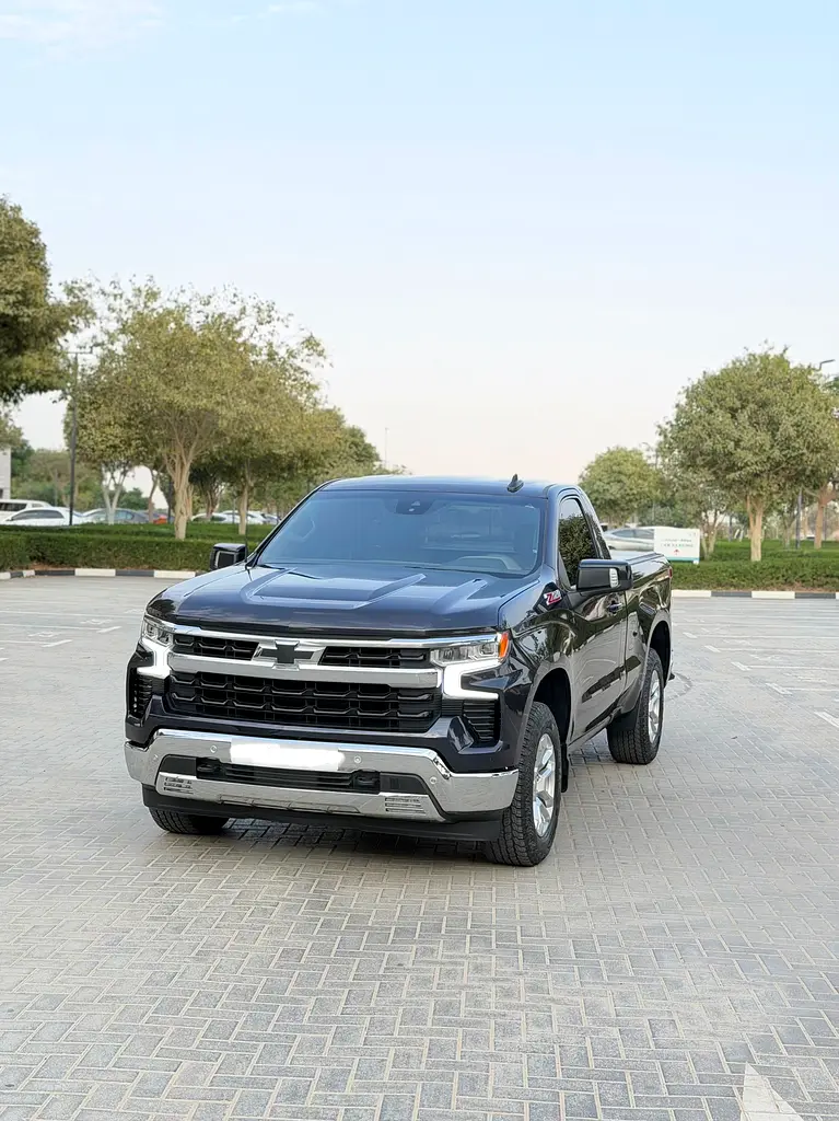 CHEVROLET Silverado LT 2024 - photo 3 - Import Émirats | International Cars