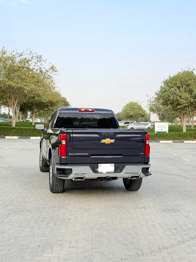 CHEVROLET Silverado LT 2024 - photo 7 - Import Émirats | International Cars