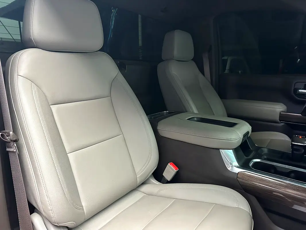 CHEVROLET Silverado 1500 LT Trail Boss 2022 - photo 11 - Import Émirats | International Cars