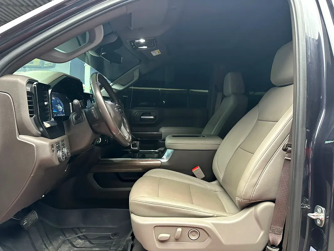 CHEVROLET Silverado 1500 LT Trail Boss 2022 - photo 12 - Import Émirats | International Cars