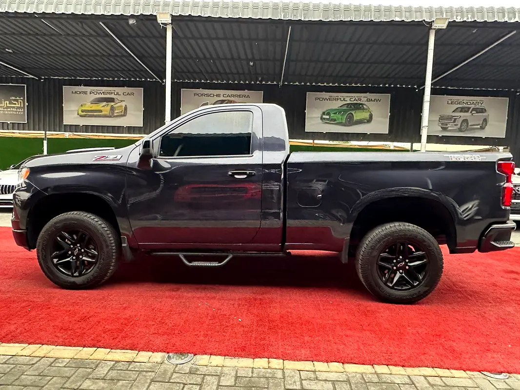 CHEVROLET Silverado 1500 LT Trail Boss 2022 - photo 2 - Import Émirats | International Cars